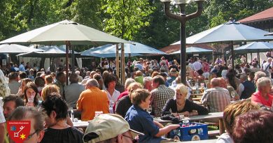 Party Feier Weinfest Erlangen 2023 Erlanger Weinfest Termin Adresse Programm Schlossplatz Juni Feuerwerk Weine